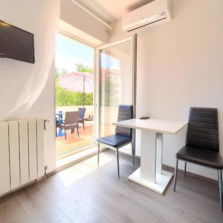 Apartments Dundo 니바이스 외부 사진