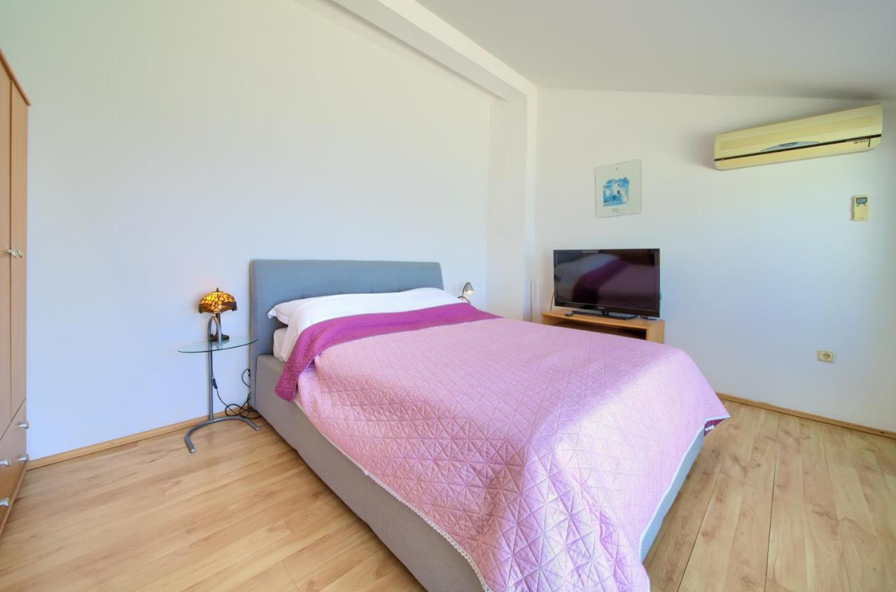 Apartments Dundo 니바이스 외부 사진