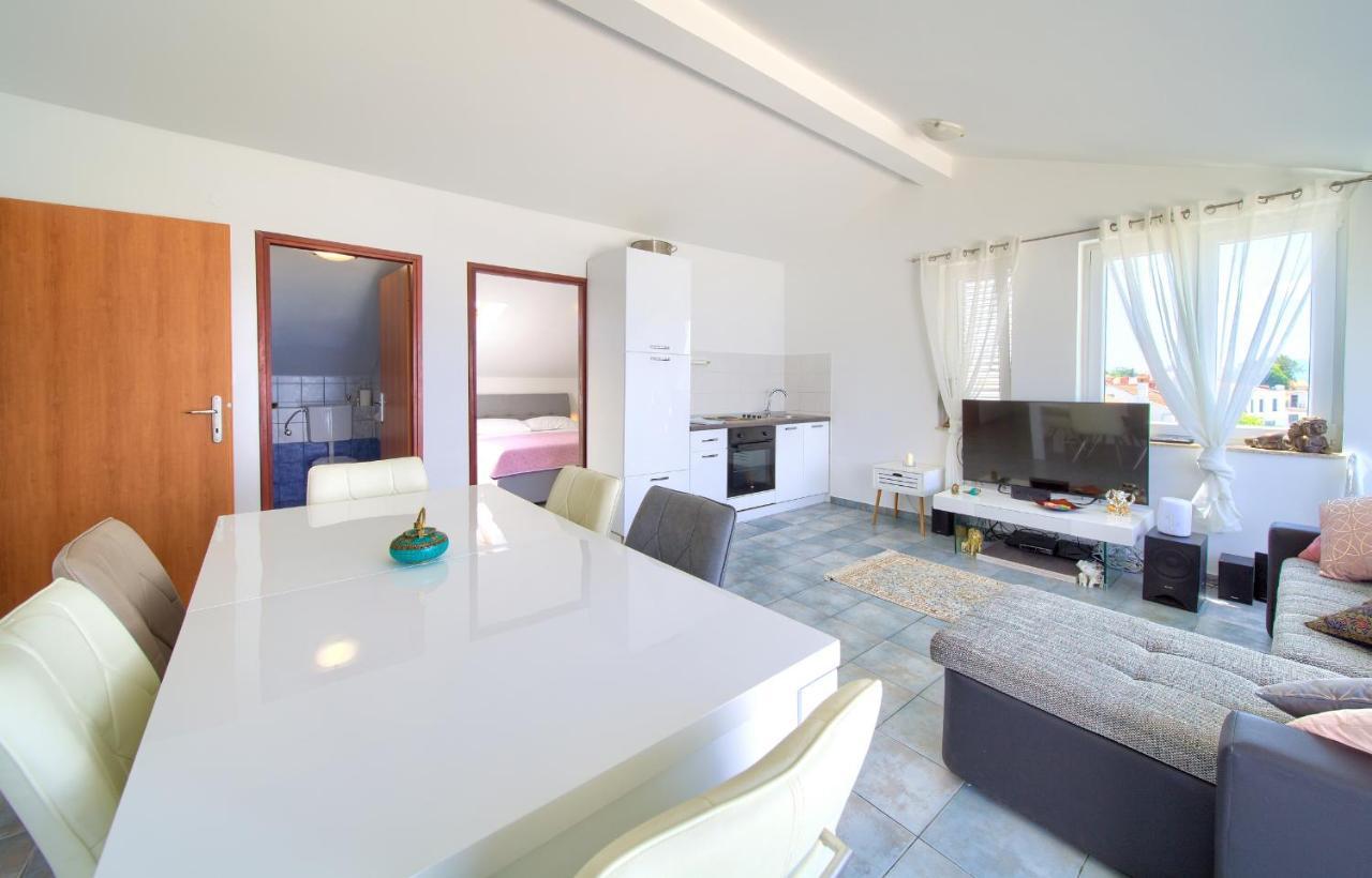 Apartments Dundo 니바이스 외부 사진